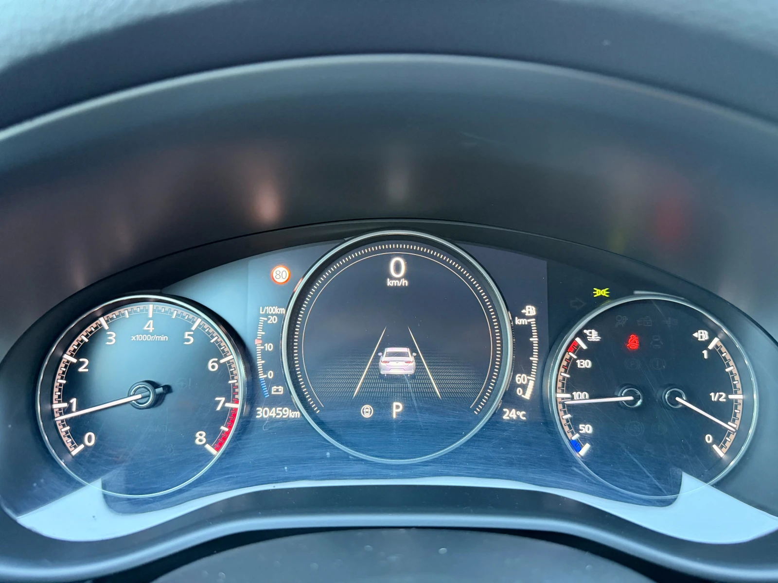 Mazda 3 2.0 e-SkyActiv-G, снимка 14 - Автомобили и джипове - 56379245