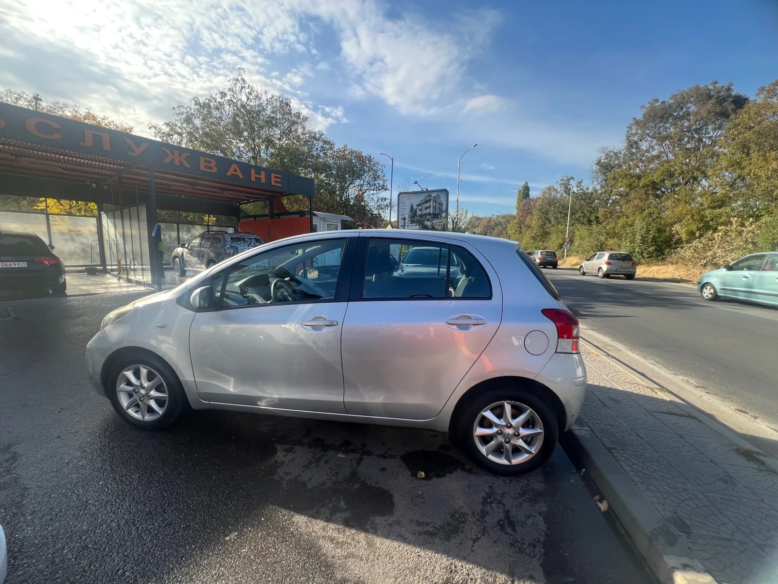 Toyota Yaris, снимка 2 - Автомобили и джипове - 56438942