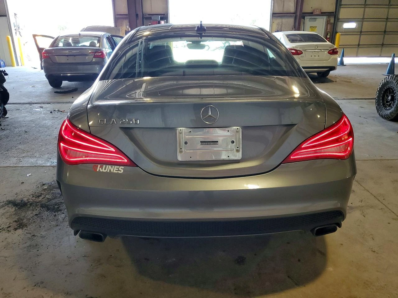 Mercedes-Benz CLA 250 2.0l, снимка 6 - Автомобили и джипове - 56571473
