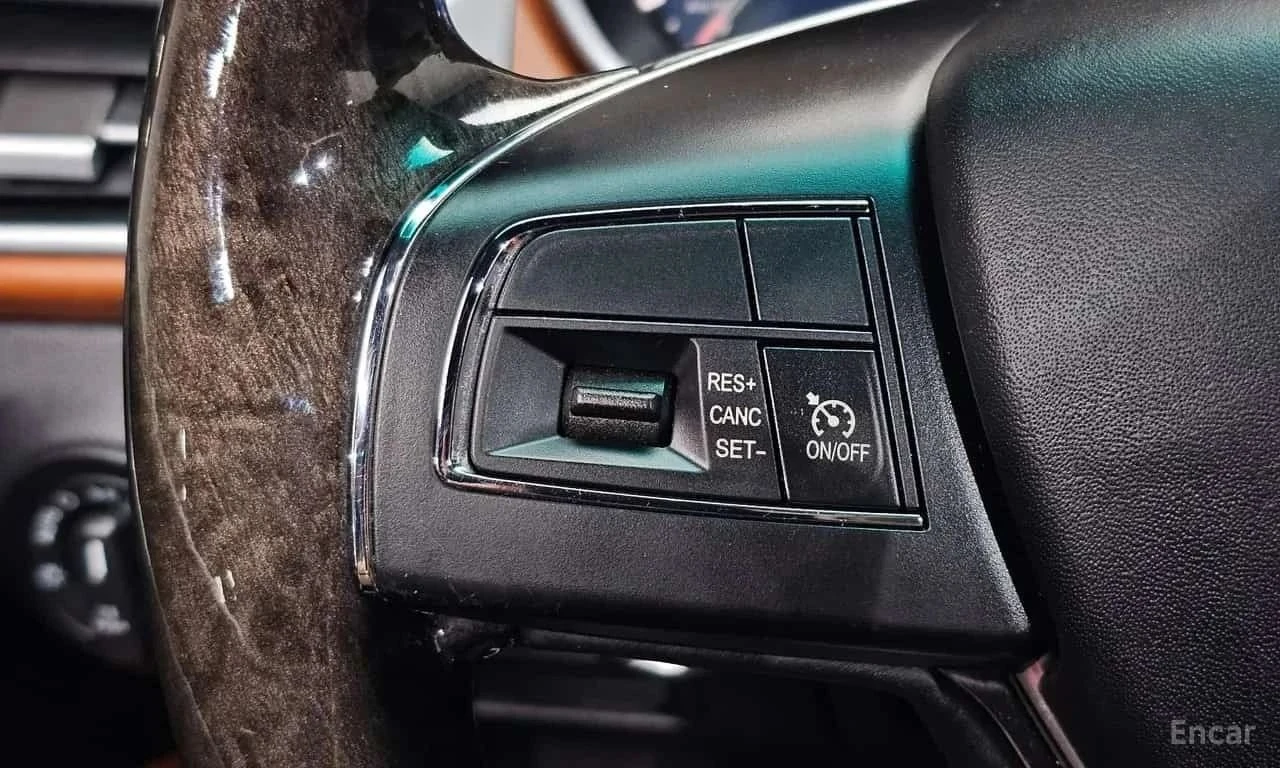 Maserati Ghibli, снимка 10 - Автомобили и джипове - 56689908