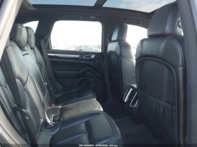 Porsche Cayenne PLATINUM EDITION* 3.0* ПОДГРЕВ* ОБДУХВАНЕ* ПАНОРАМ, снимка 8