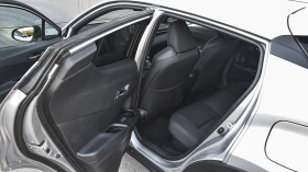Toyota C-HR 2.0 Hybrid Club Automatic - 56900 лв. - 23164175 9