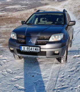 Mitsubishi Outlander - 6300 € / 12321.73 лв. - 22147044 3