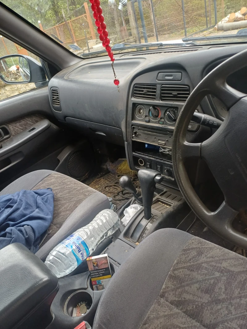 Nissan Terrano 2, 700, снимка 9 - Автомобили и джипове - 52556606