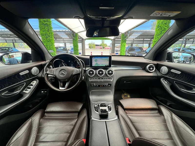 Mercedes-Benz GLC 250 COUPE/AMG LINE/BURMESTER/360КАМЕРА/HEAD UP/ПОДГРЕВ, снимка 8 - Автомобили и джипове - 52065782