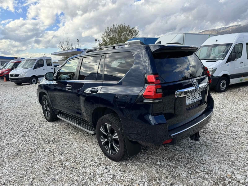 Toyota Land cruiser KEYLESS, DISTRONIC.ПОДГРЕВ.ОБДУХ.БАРТЕР!!!, снимка 5 - Автомобили и джипове - 52169596