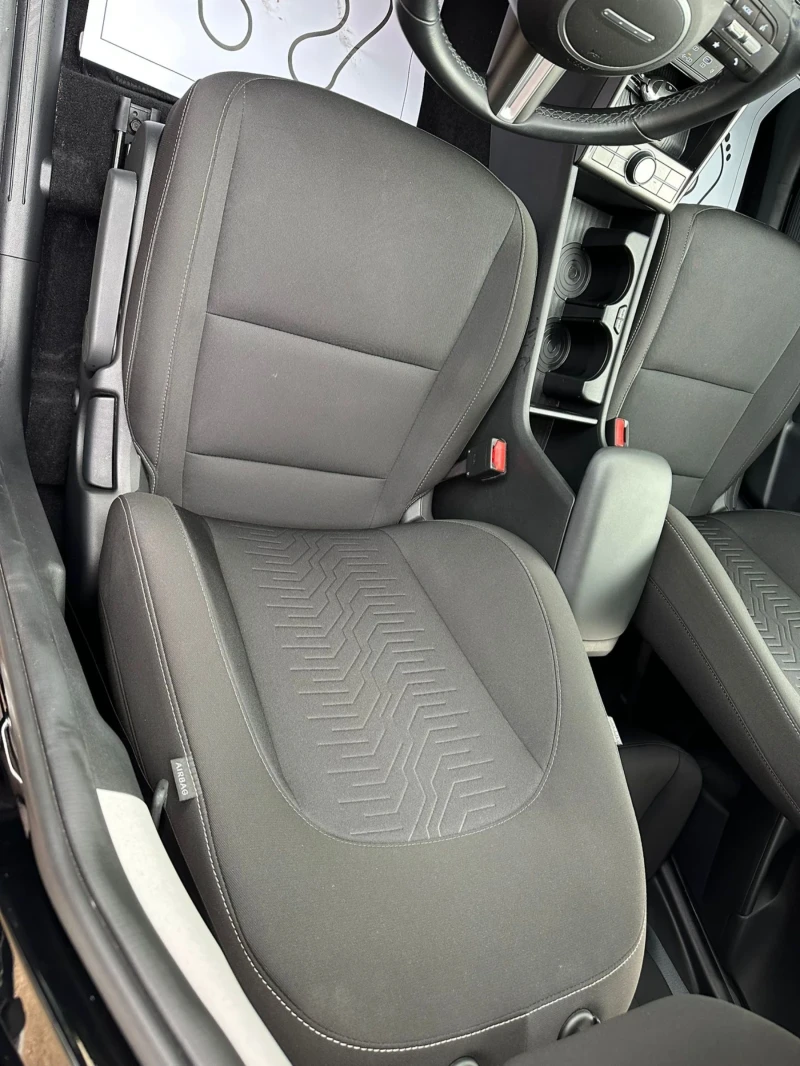 Hyundai Kona, снимка 10 - Автомобили и джипове - 52371605