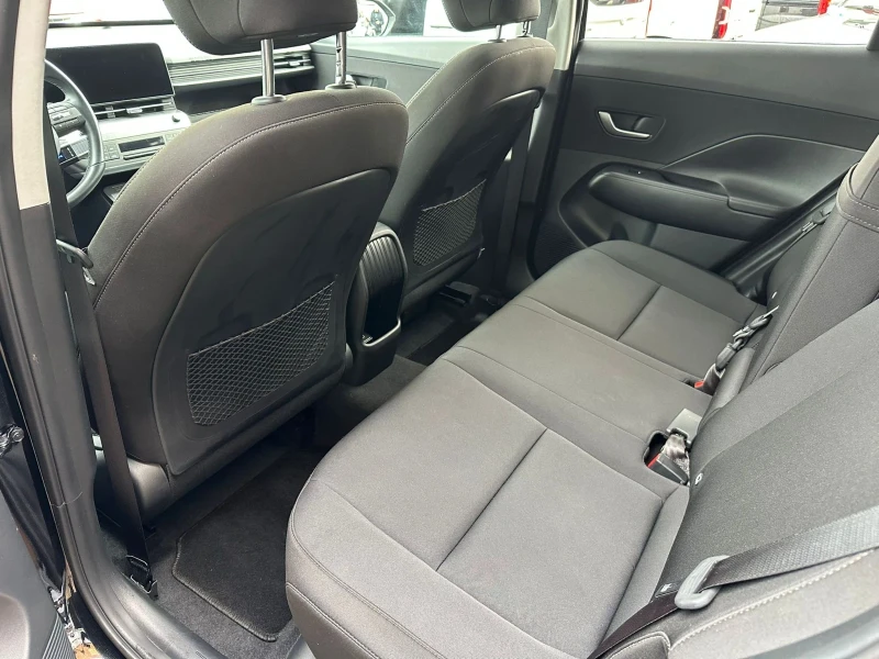 Hyundai Kona, снимка 12 - Автомобили и джипове - 52371605