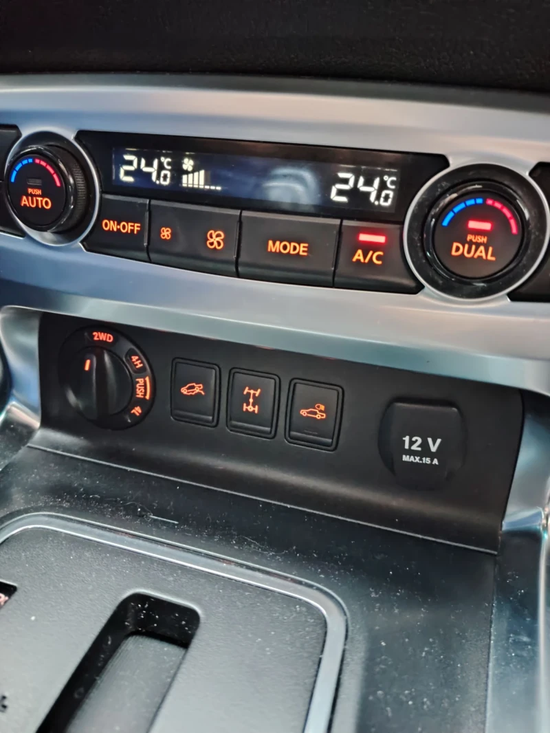 Mercedes-Benz X-Klasse 250 D 4 Matic, снимка 12 - Автомобили и джипове - 53265972