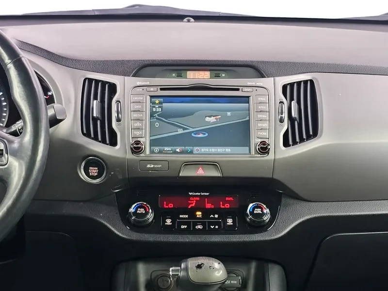 Kia Sportage Sportage R Diesel 2Wd Trendy, снимка 14 - Автомобили и джипове - 55183877