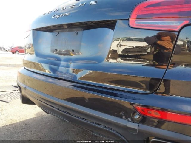 Porsche Cayenne PLATINUM EDITION* 3.0* ПОДГРЕВ* ОБДУХВАНЕ* ПАНОРАМ, снимка 6 - Автомобили и джипове - 55434542