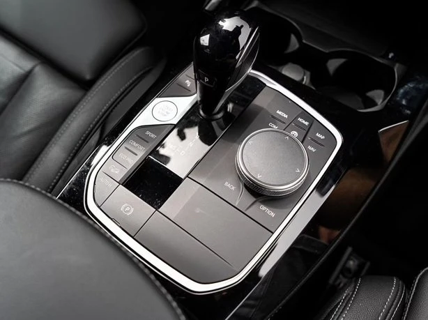 BMW X4 M40i xDrive = Shadow Line = Гаранция, снимка 10 - Автомобили и джипове - 56080408