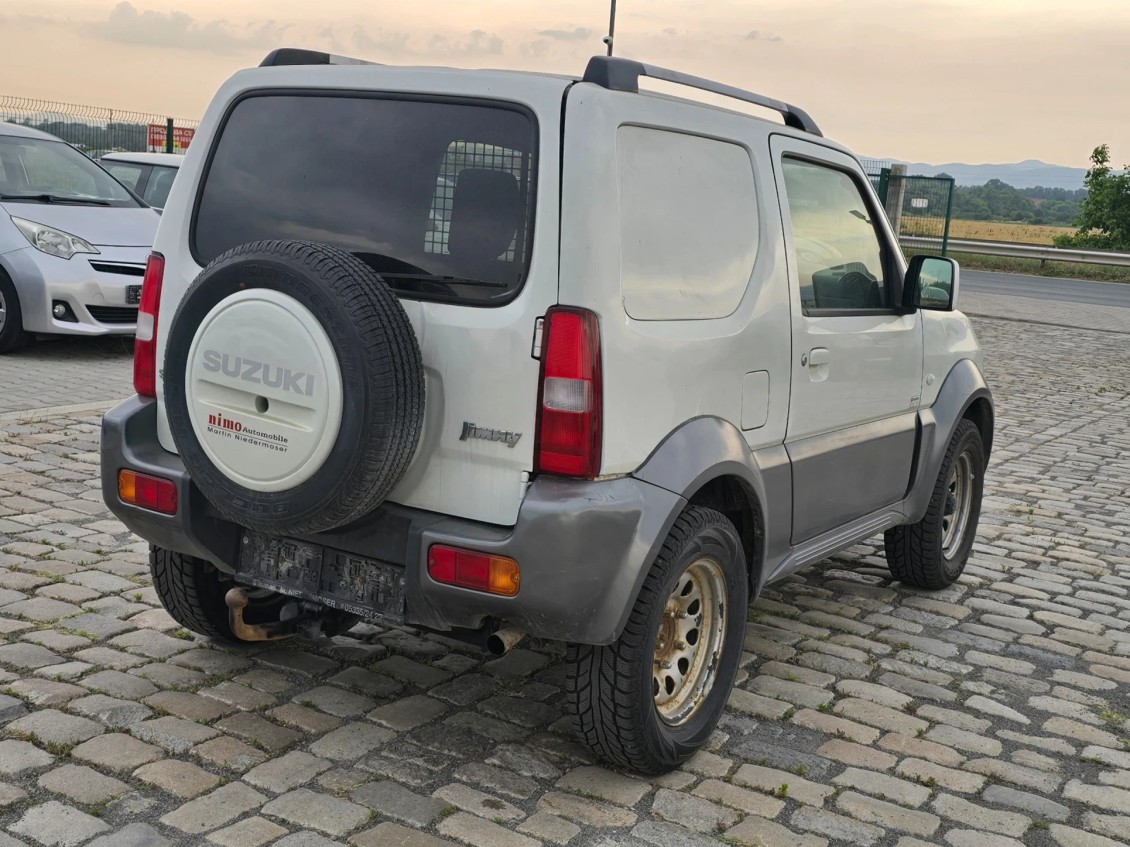 Suzuki Jimny 1.3i 4x4 ТОВАРЕН N1 120900 км. ЕВРО 5 - изображение 6