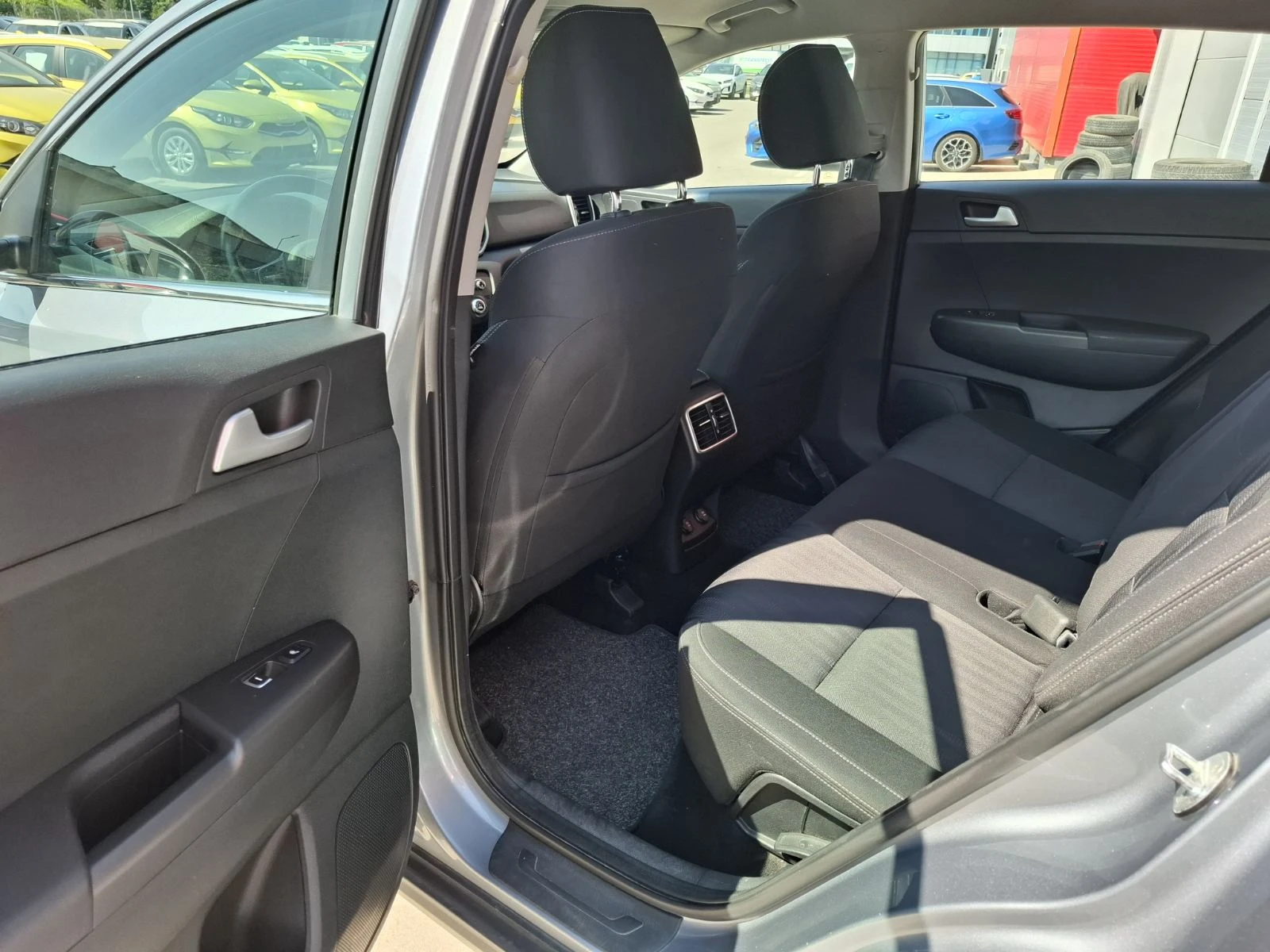 Kia Sportage 1.6 T-gdi Гаранция - изображение 7