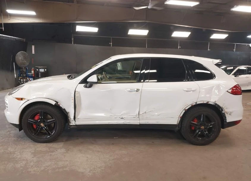 Porsche Cayenne 2014 PORSCHE CAYENNE - изображение 6