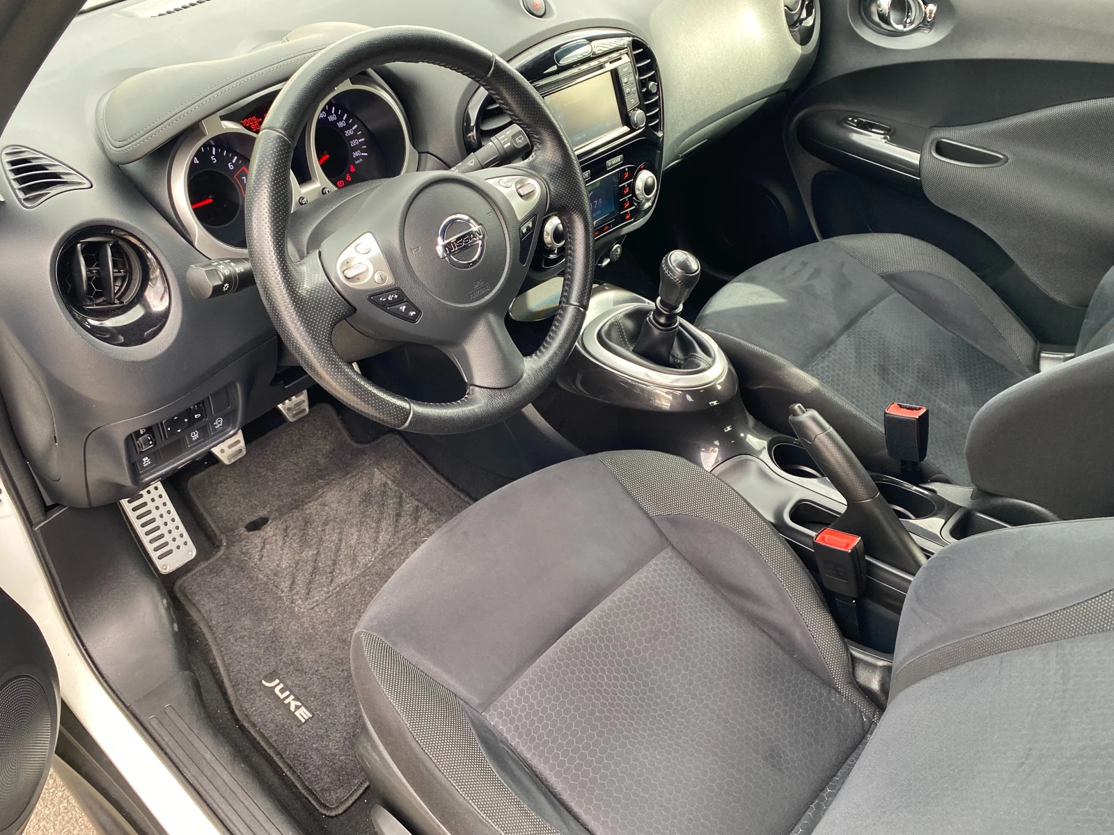 Nissan Juke 1.2TURBO-LED-TEKNA-FACELIFT-NAVI-SPORT-EURO6B-2015 - изображение 8