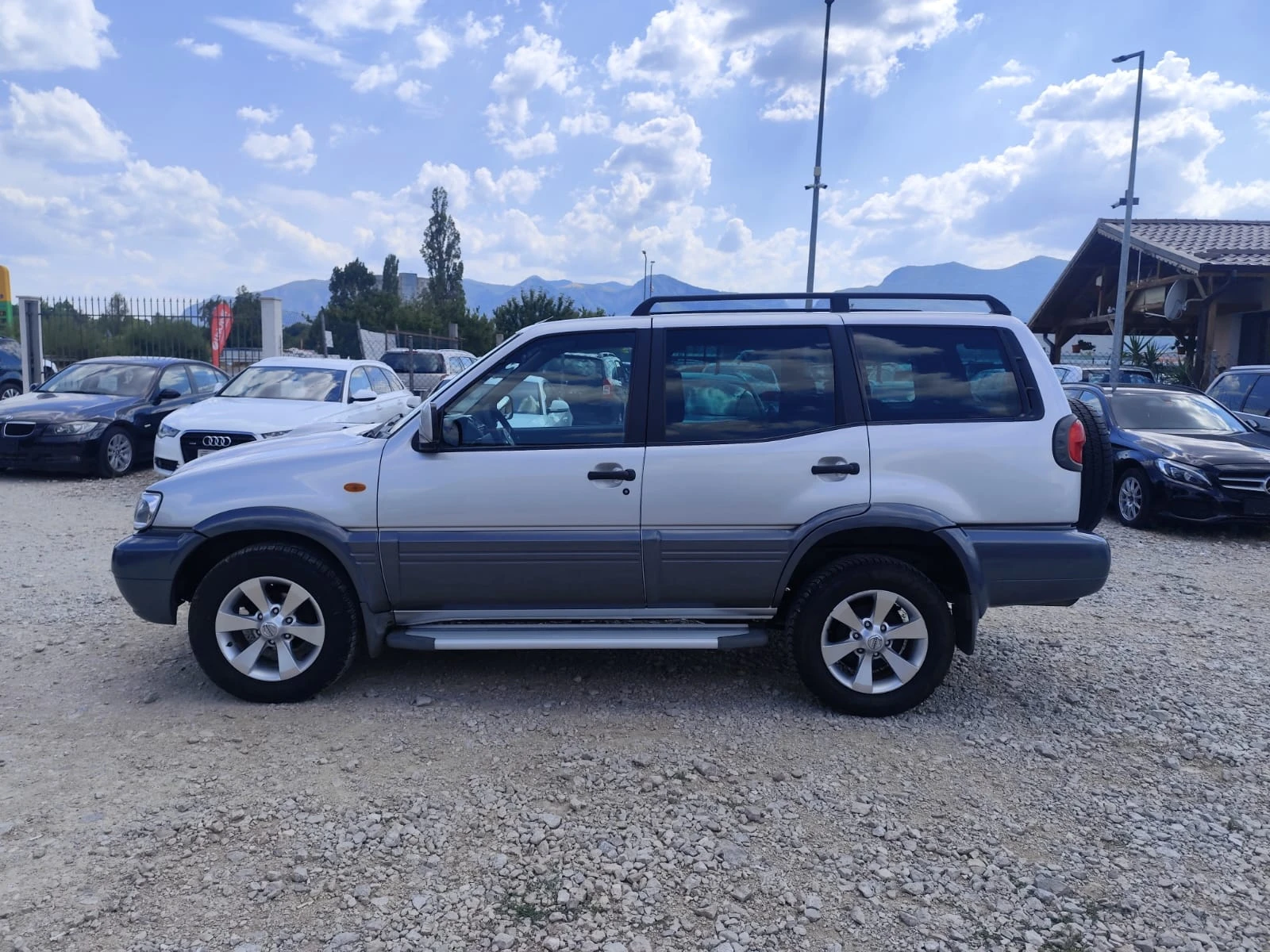 Nissan Terrano 3.0 дизел Италия - изображение 9