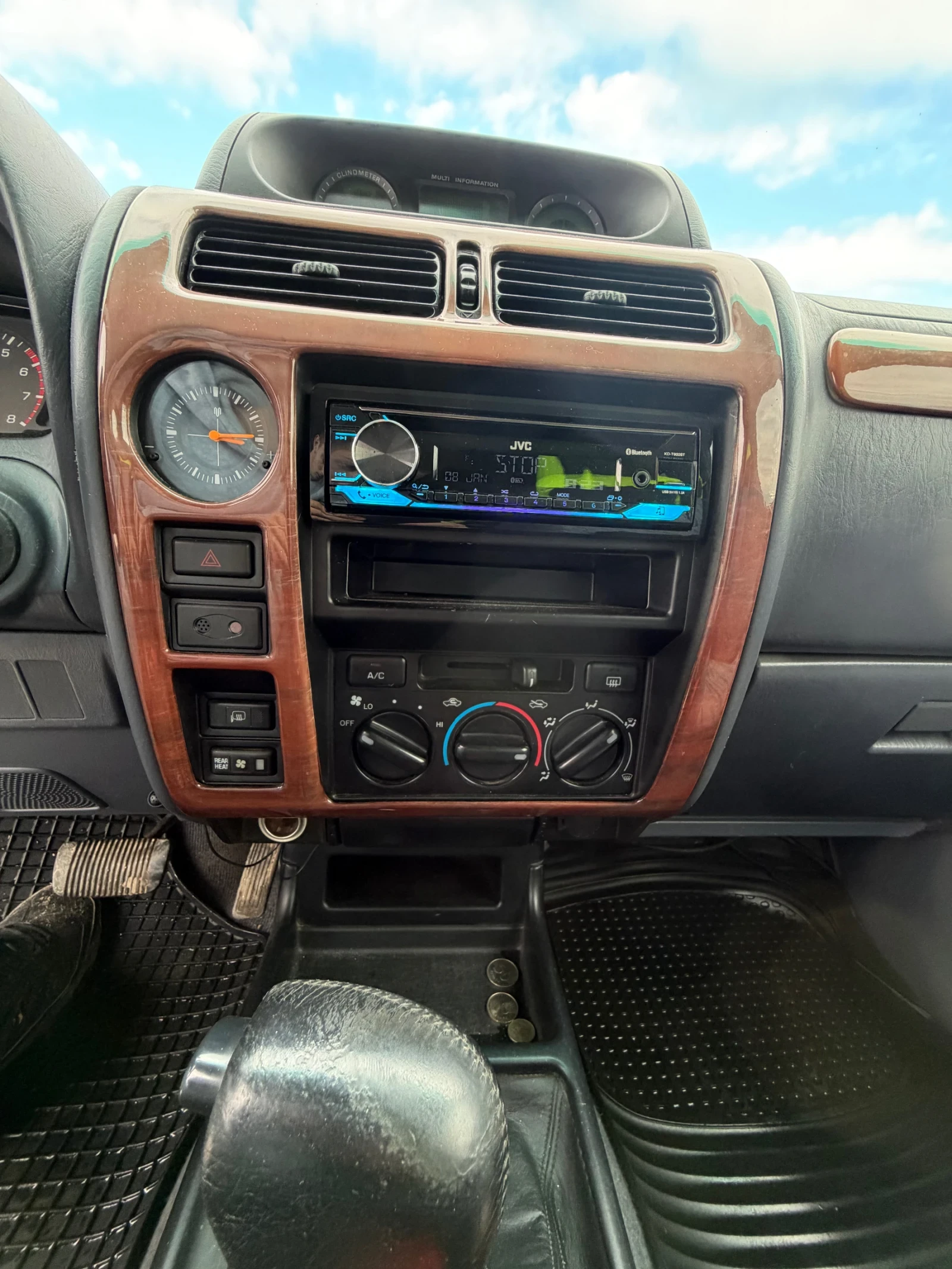 Toyota Land cruiser J90 - изображение 7