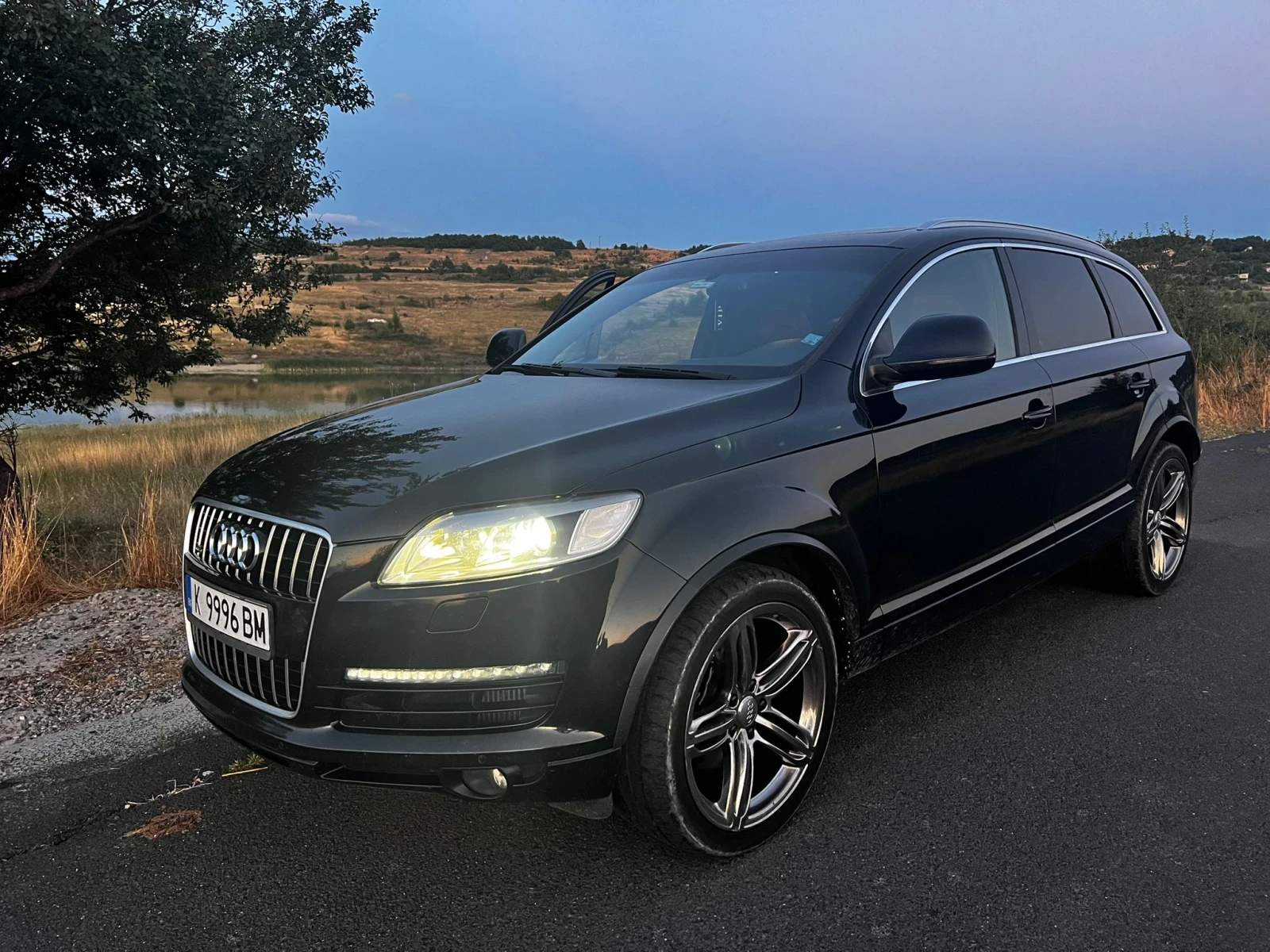 Audi Q7 4.2TDI 7����� | Mobile.bg � ����������� 4