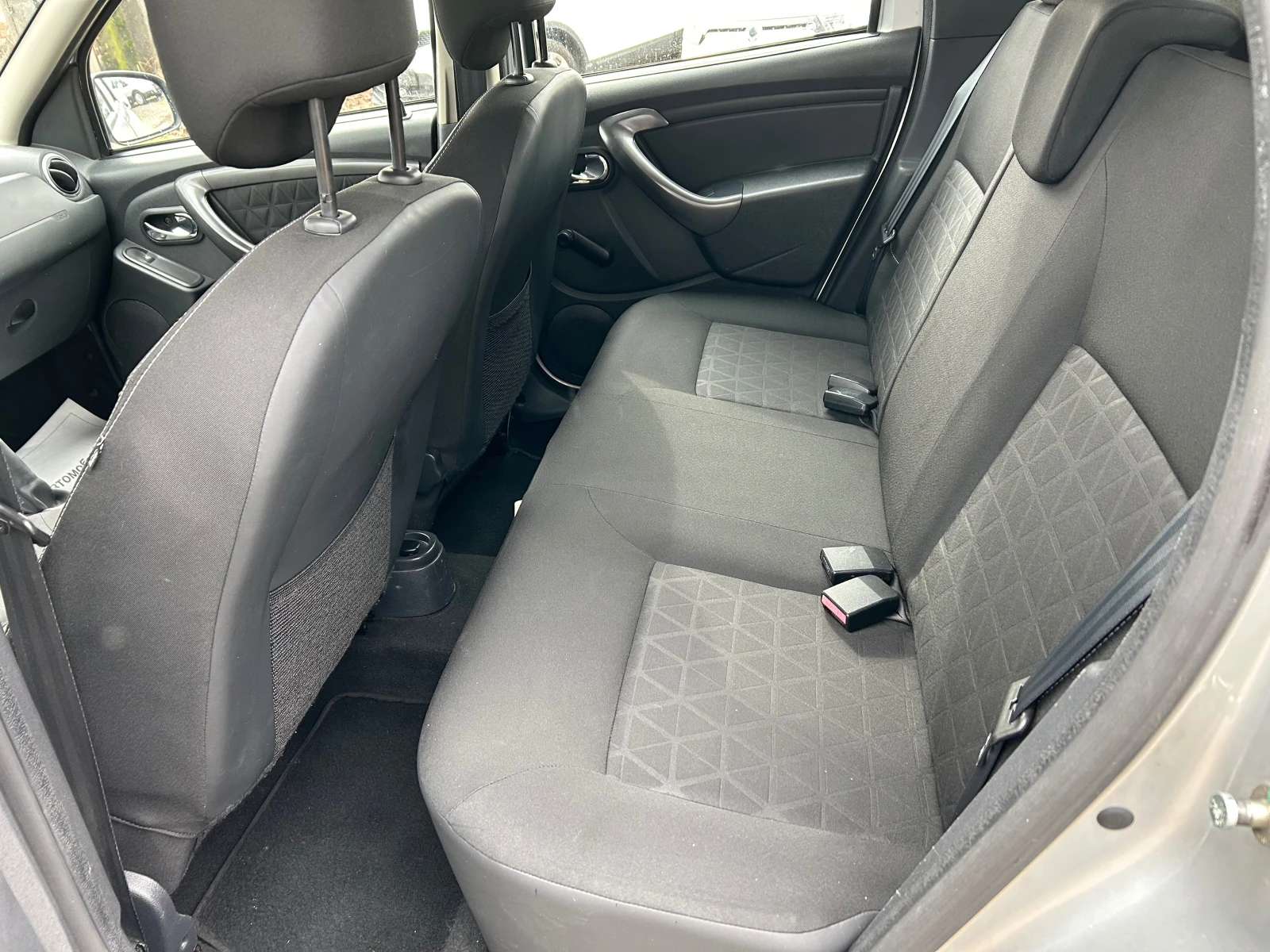 Dacia Duster 1.6 i BI FUEL BRC  | Mobile.bg � ����������� 11