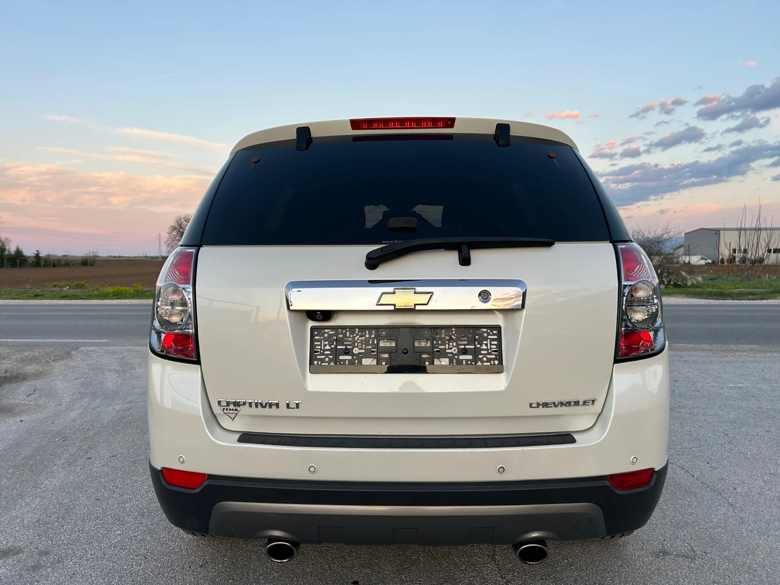 Chevrolet Captiva 4X4 НАВИ/КАМЕРА/КОЖА/ПОДГРЕВ, снимка 7 - Автомобили и джипове - 54139658