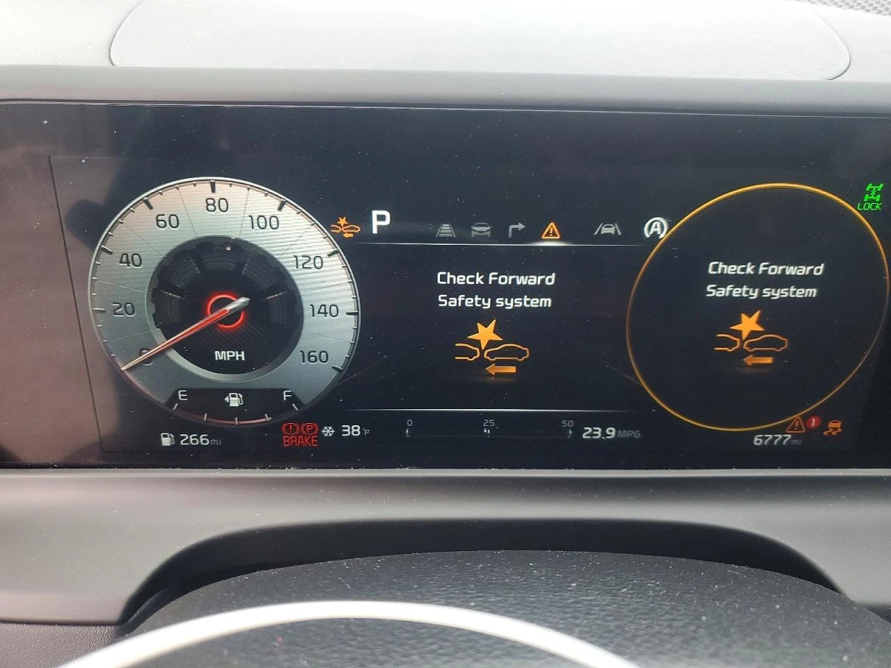 Kia Seltos 2.0l Ex, снимка 9 - Автомобили и джипове - 54556540