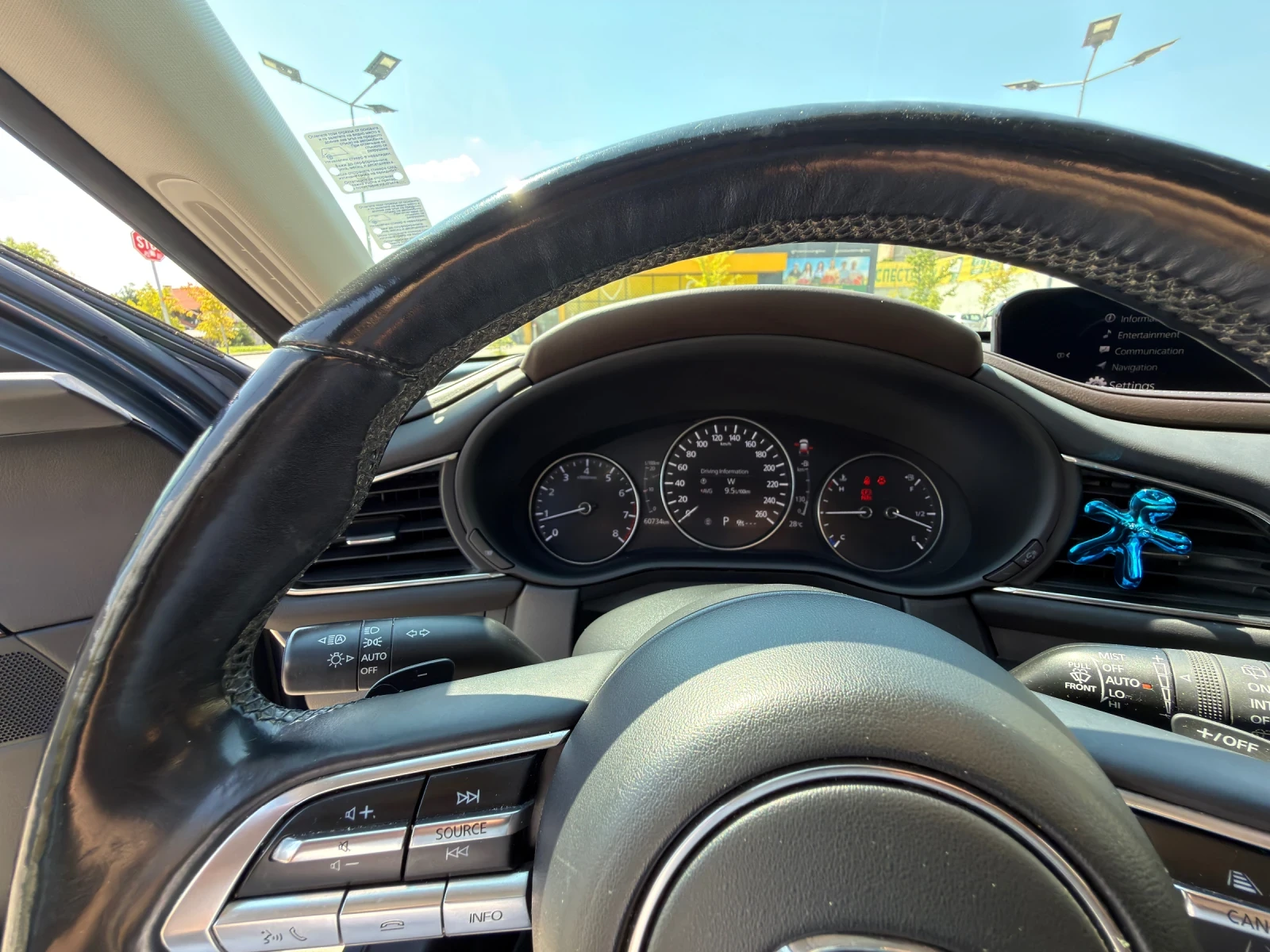 Mazda CX-30 2.5 Premium AWD, снимка 8 - Автомобили и джипове - 55608387