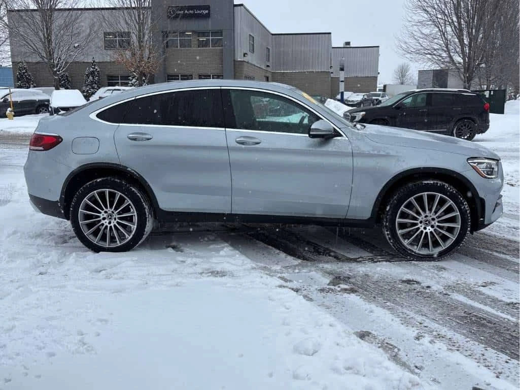 Mercedes-Benz GLC 300 /DISTRONIC/360/CARFAX/АВТОКРЕДИТ, снимка 10 - Автомобили и джипове - 55601815