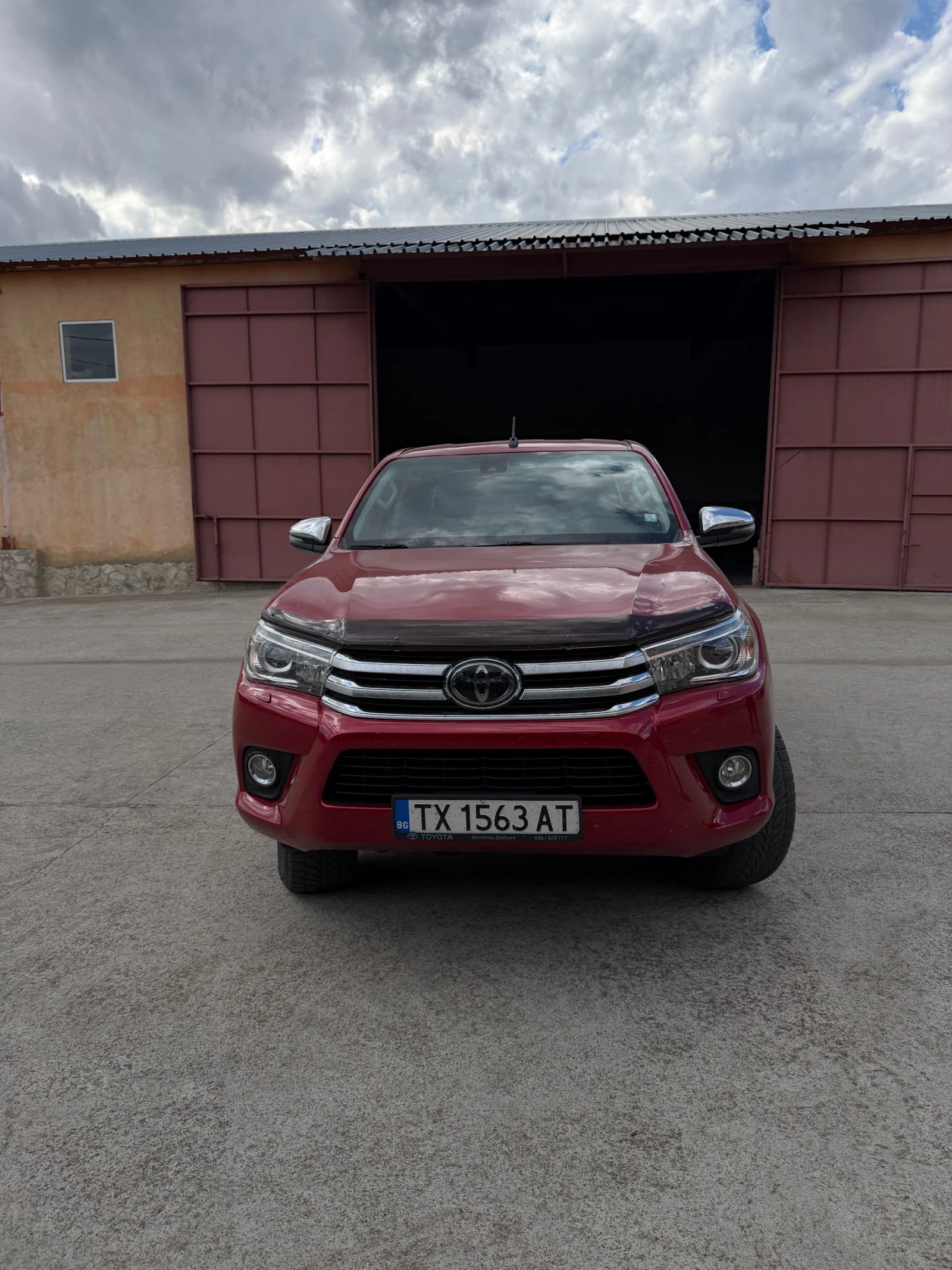 Toyota Hilux, снимка 2 - Автомобили и джипове - 56183105