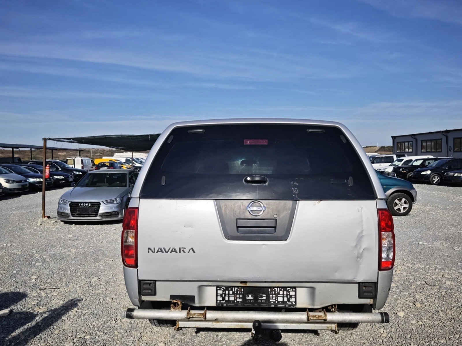 Nissan Navara 2.8, снимка 6 - Автомобили и джипове - 56602337