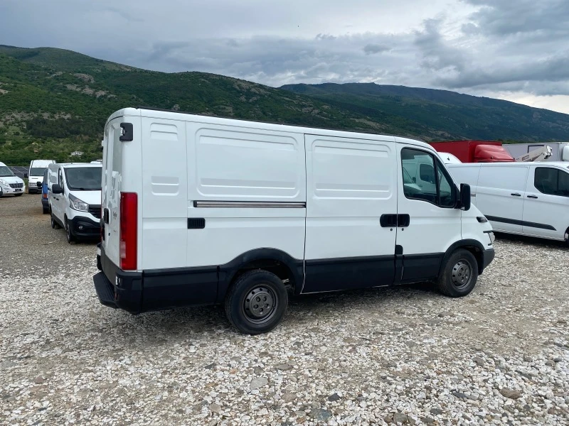 Iveco Daily -2, 3TDI-ВНОС ОТ ИТАЛИЯ, снимка 4 - Бусове и автобуси - 45700060