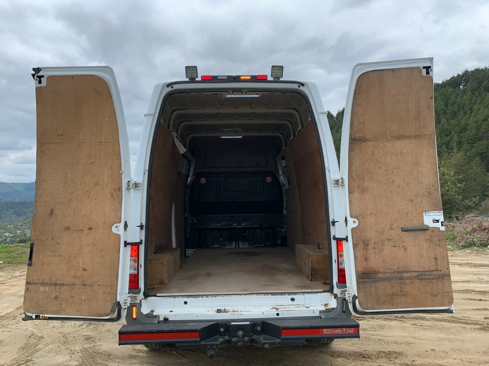 Ford Transit 2.4TDCI - изображение 6