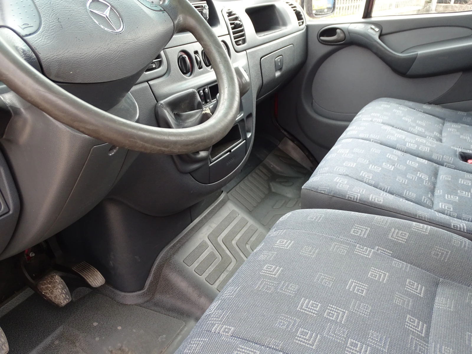 Mercedes-Benz Sprinter 413 ШАСИ, снимка 12 - Бусове и автобуси - 53899907