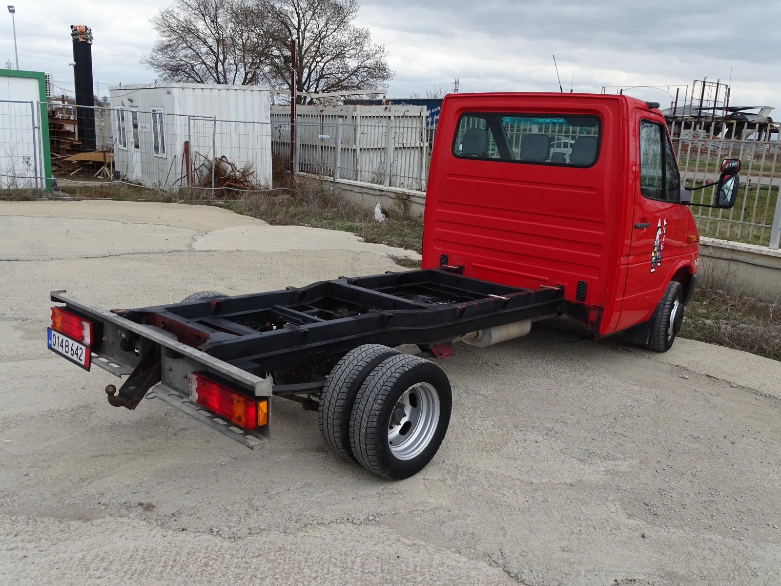 Mercedes-Benz Sprinter 413 ШАСИ, снимка 6 - Бусове и автобуси - 53899907