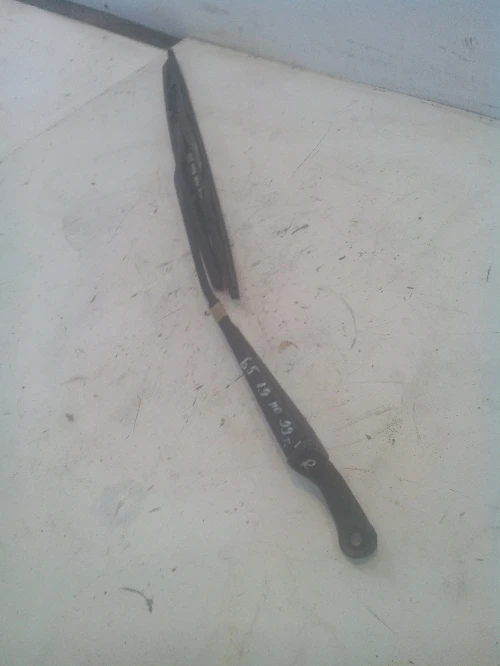 Рамо чистачка дясно Фолксваген Пасат Б5 (1)