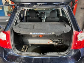 Toyota Auris 1.8 i hybrid , снимка 7