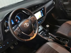 Toyota Auris, снимка 7