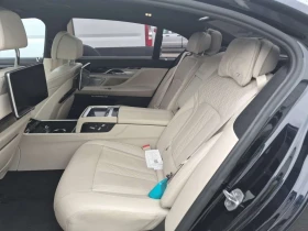 BMW 750 LI XDRIVE| MASSAGE| TEЛЕВИЗОРИ| HUD| ПАНО| 2 КЛЮЧА, снимка 11