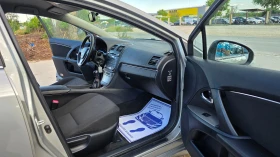 Toyota Avensis 1.8i/147hp/УНИКАТ, снимка 12