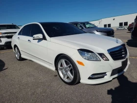 Mercedes-Benz E 350 4MATIC * ПАНОРАМА * КАМЕРА * CARFAX * , снимка 2