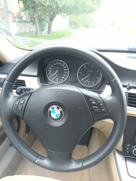BMW 320, снимка 5 - Автомобили и джипове - 45256577