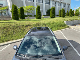 Toyota Avensis 2.2 D4D, снимка 7 - Автомобили и джипове - 45694368