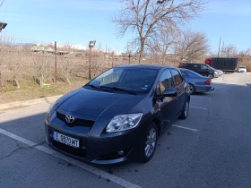 Toyota Auris 2.0 D4D NAVI* , снимка 2