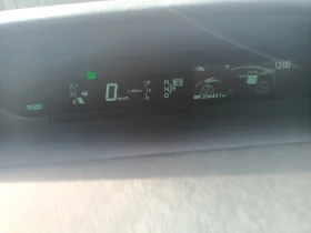 Toyota Prius 1.8 HYBRID, снимка 9