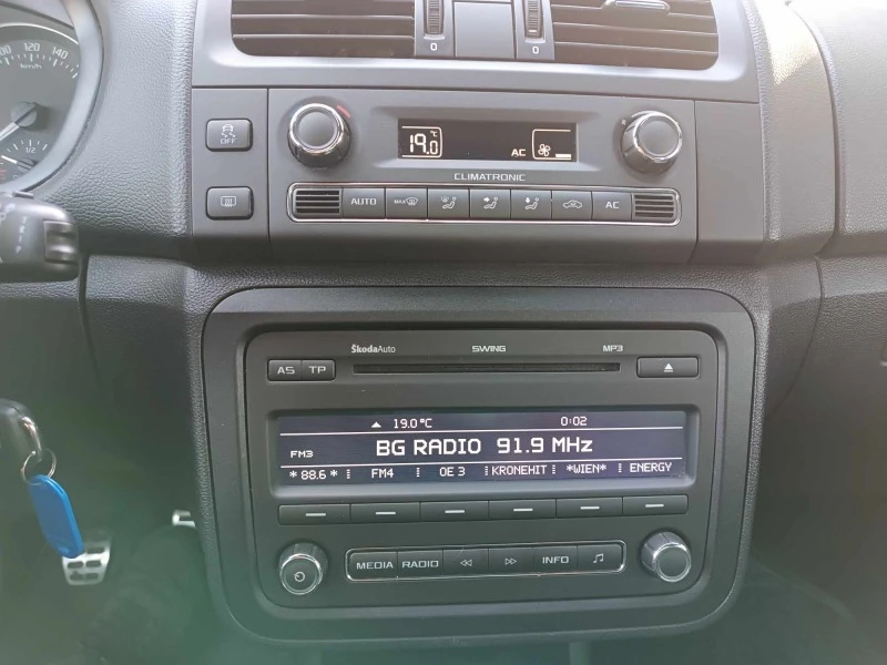 Skoda Fabia 1.2TSI Monte-Carlo, снимка 14 - Автомобили и джипове - 52696158