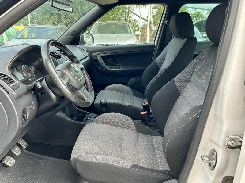 Skoda Fabia 1.2TSI Monte-Carlo, снимка 8 - Автомобили и джипове - 52696158