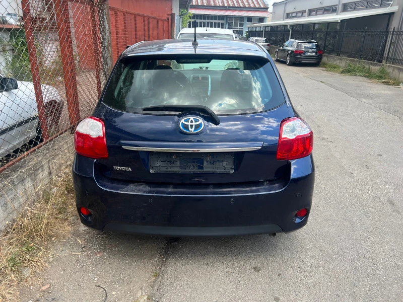 Toyota Auris 1.8 i hybrid , снимка 3 - Автомобили и джипове - 46563139