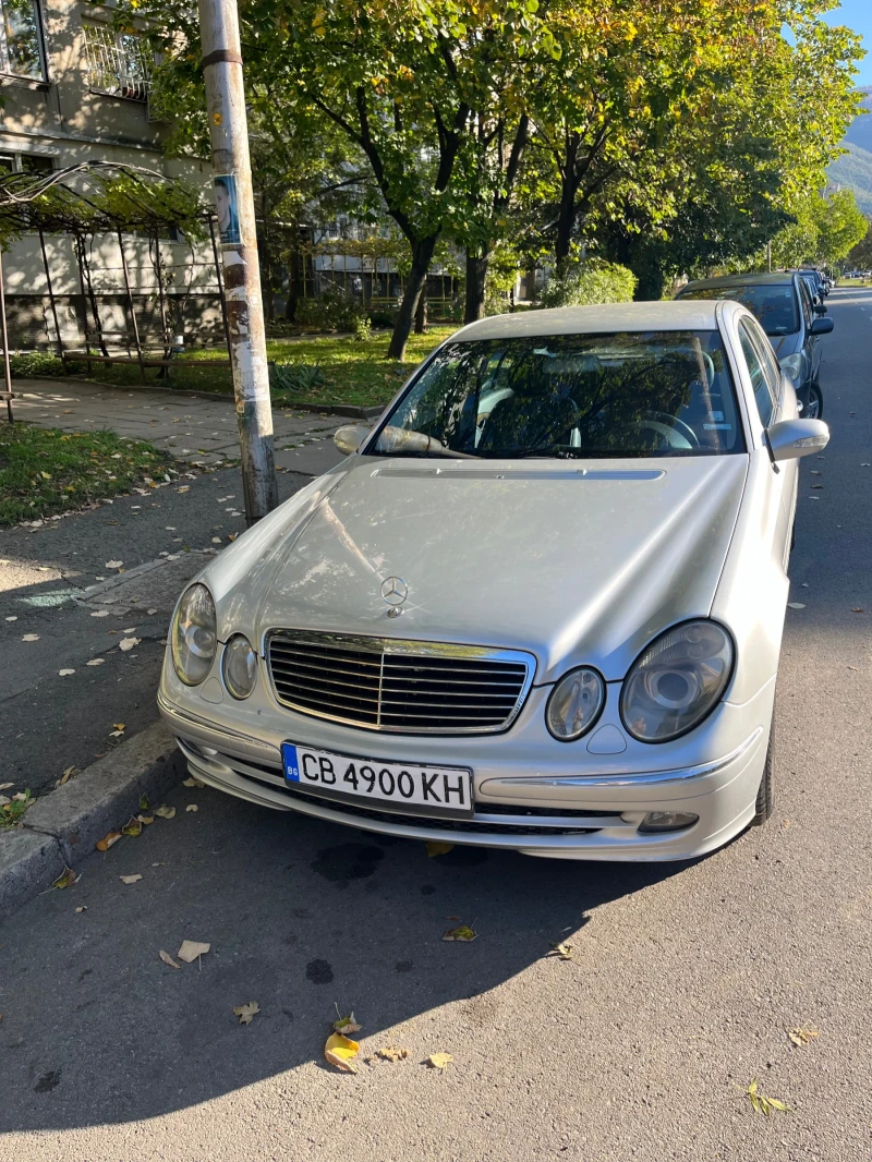 Mercedes-Benz E 320, снимка 1 - Автомобили и джипове - 47593579