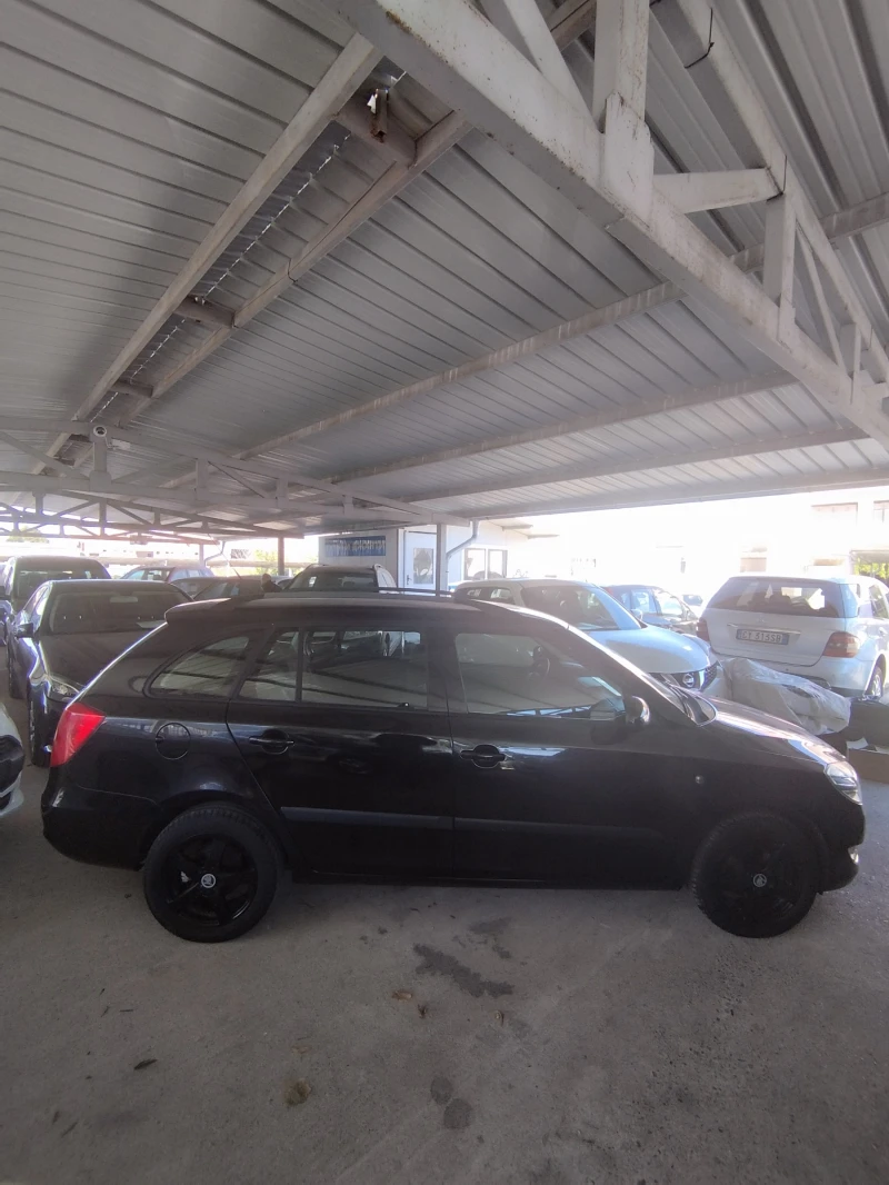 Skoda Fabia 1.6TDI НОВ ВНОС, снимка 3 - Автомобили и джипове - 47615123