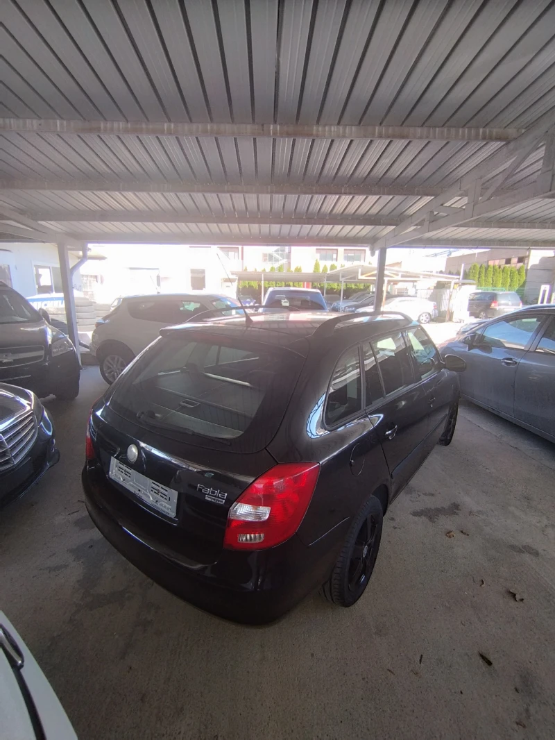 Skoda Fabia 1.6TDI НОВ ВНОС, снимка 4 - Автомобили и джипове - 47615123